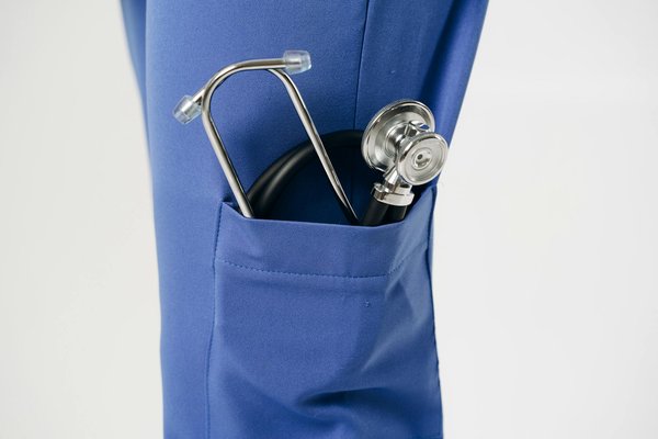 Explorez les secrets de la méthode wim hof : technique de respiration pour booster votre tolérance au froid